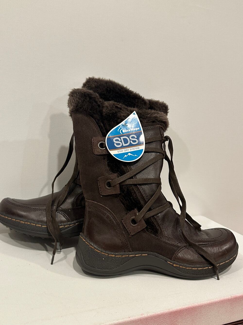 BareTraps SDS Waterproof Faux Fur Lined Lace Up Winter Snow Boots NWT